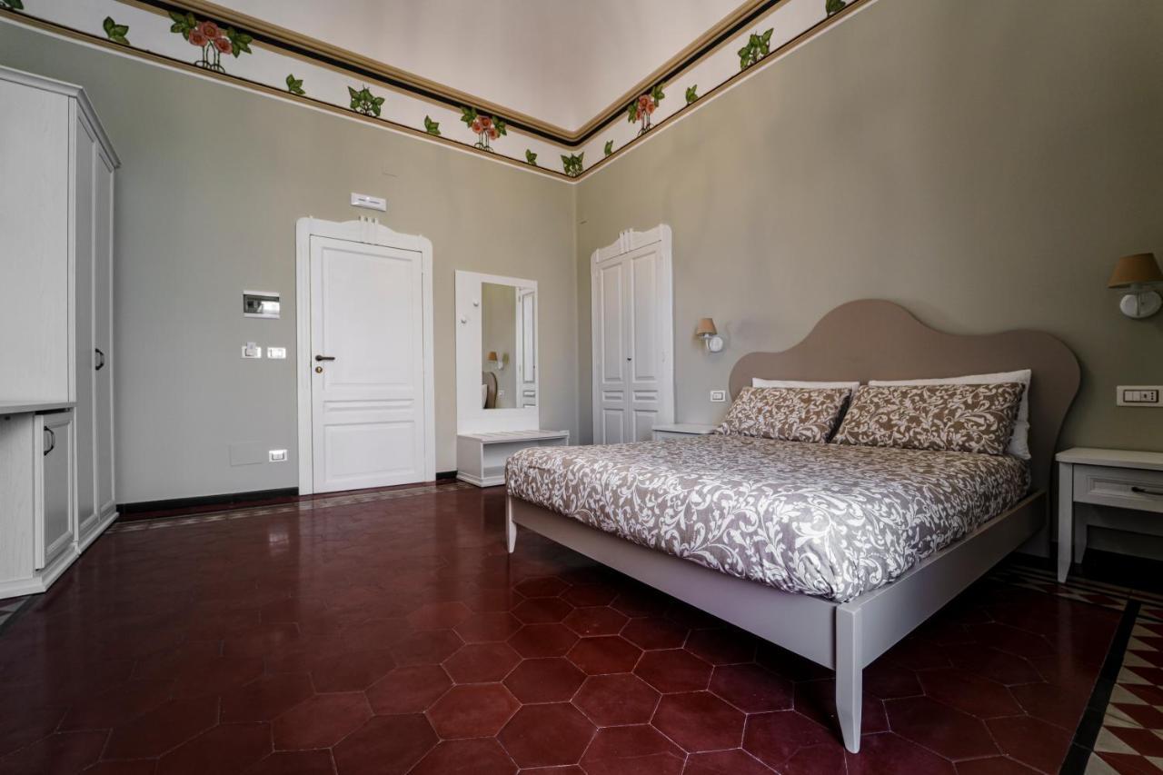 Gli Specchi Di Archimede Bed & Breakfast Syracuse Exterior photo